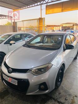 تۆیۆتا کۆرۆلا